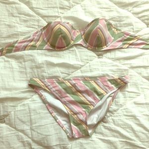 Victoria’s Secret pastel bikini
